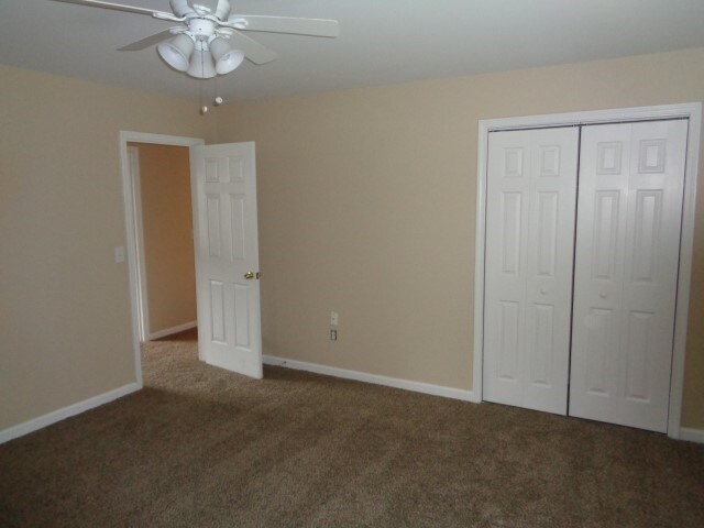 Building Photo - 5430 Harris Creek Dr