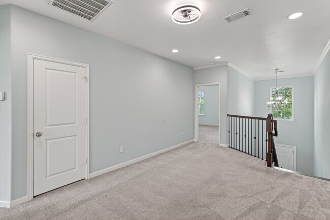 Building Photo - 143 Kendrick Pines Blvd