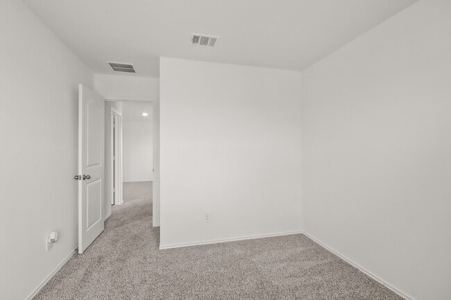 Building Photo - 14983 Clay Harvest Rdg