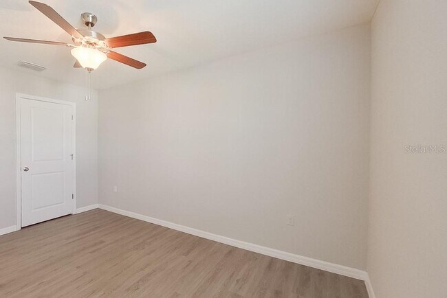 Building Photo - 8696 SW 44th Ct