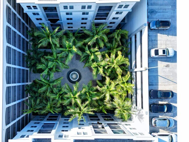 Building Photo - 1660 Renaissance Commons Blvd