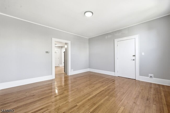 Building Photo - 508 2nd St