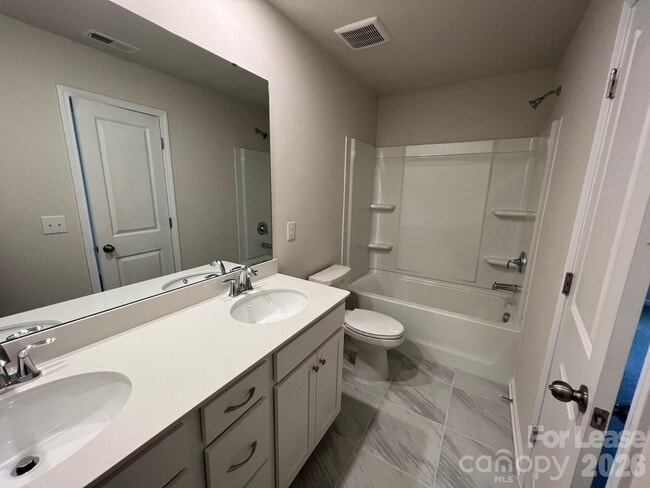 Building Photo - 194 Tackle Box Dr