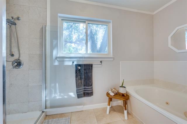Building Photo - 5670 High Creek Dr