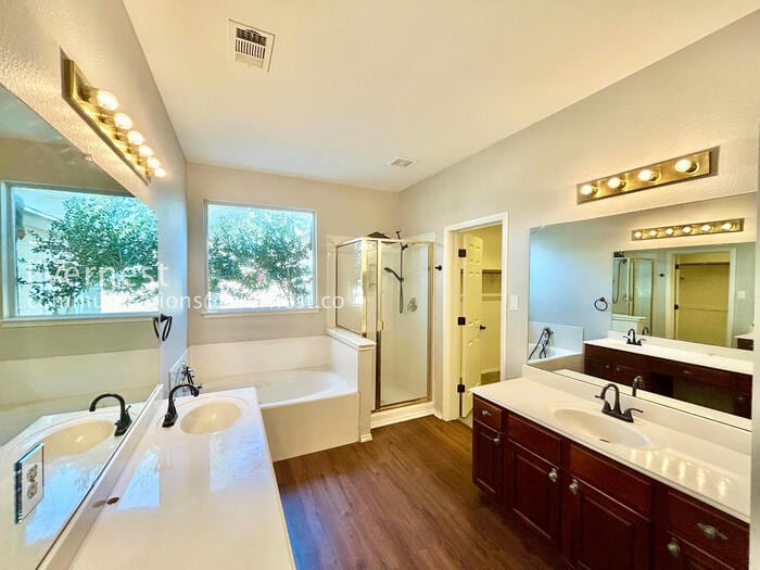 Building Photo - 6 Altman Ct