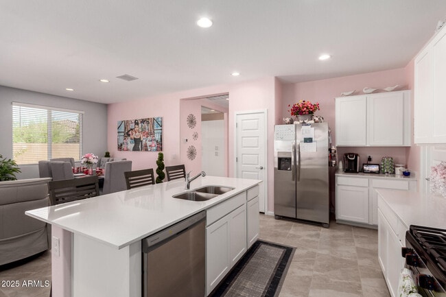 Building Photo - 25046 N 174th Ave