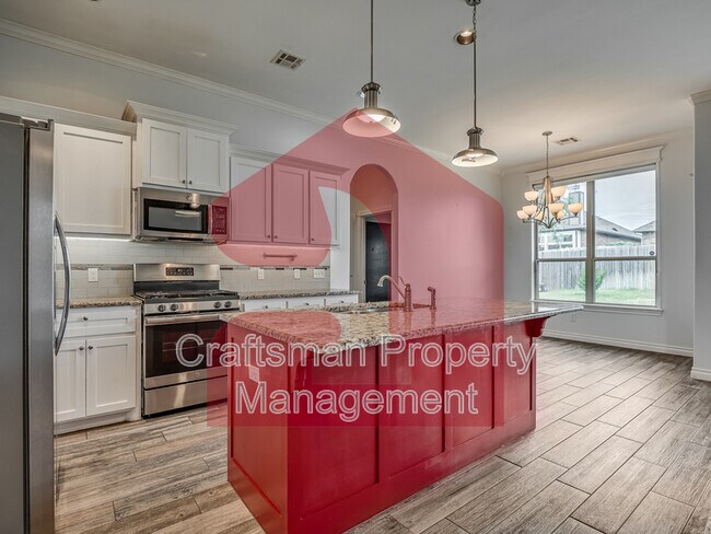 Building Photo - 3413 Huron Cir