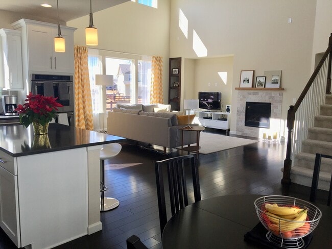 Building Photo - Custom Built Richmond Home for Lease in Fort Collins!