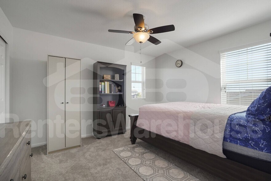 Building Photo - 22150 E Mansfield Pl