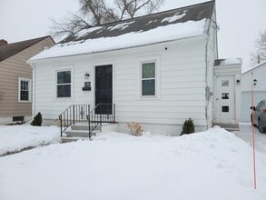 Building Photo - 730 11th Ave SE