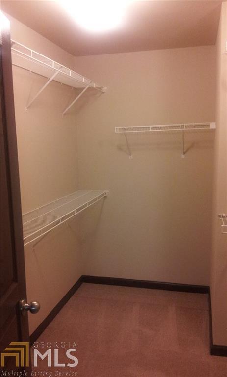 Building Photo - 6260 Crested Moss Dr