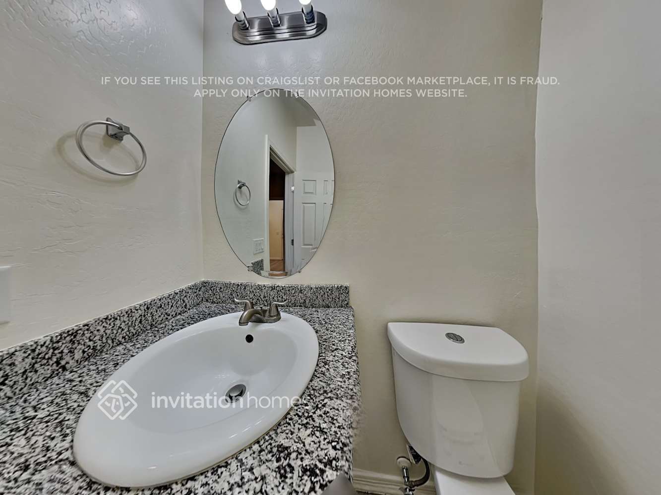 Building Photo - 18619 W Sanna St