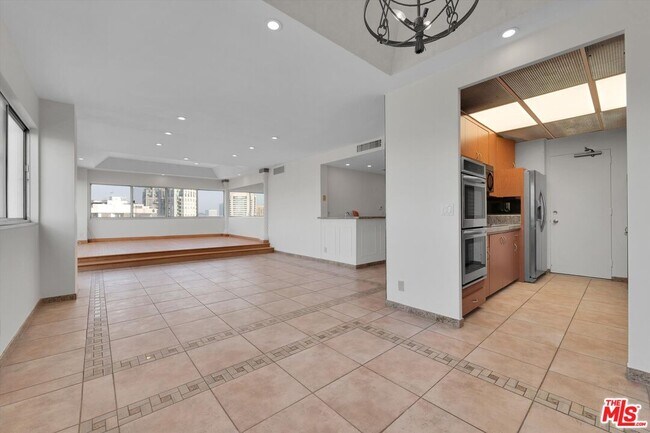 Building Photo - 10701 Wilshire Blvd