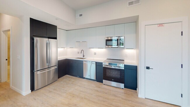 Building Photo - 24 Mt Pleasant St