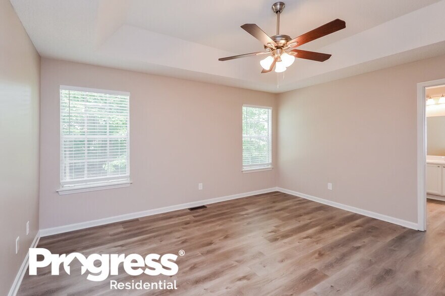 Building Photo - 6474 Rebecca Way