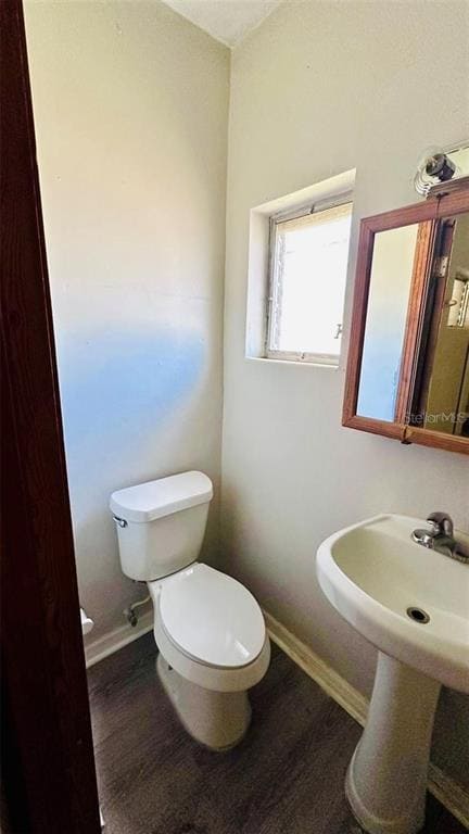 Building Photo - 1310 N Combee Rd