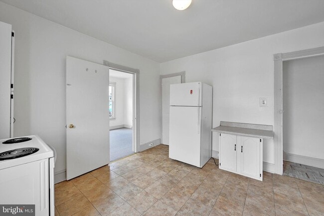 Building Photo - 130 Belvedere Ave