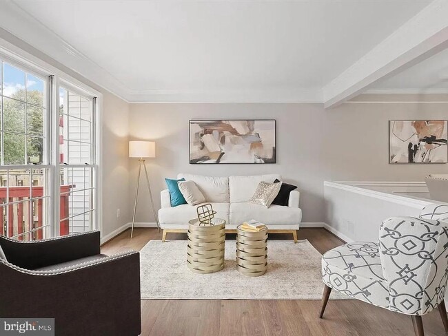 Building Photo - 43485 Plantation Terrace