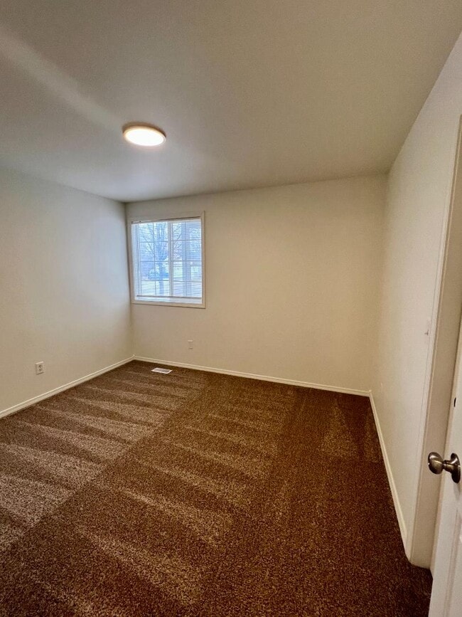 Building Photo - 1630 Targhee St