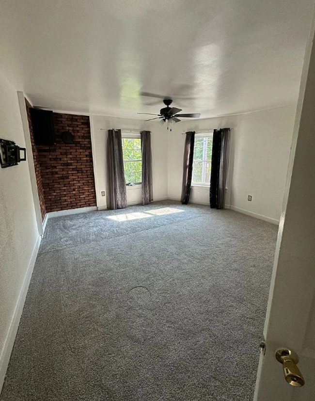 Building Photo - Cozy 1 Bedroom 1 Bath Apartment for Rent in Carlisle, PA!