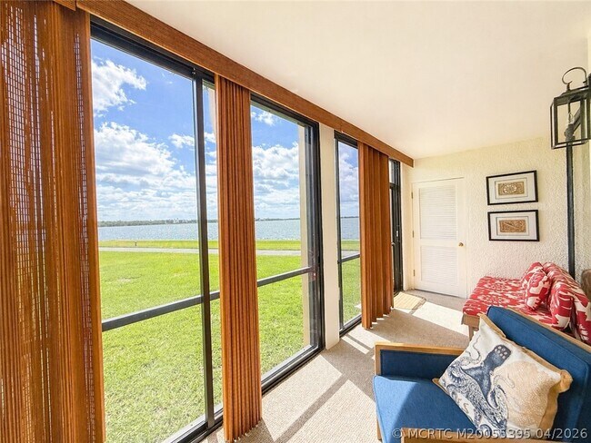 Building Photo - 3432 NE Causeway Blvd