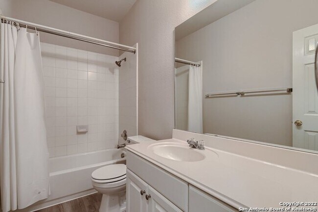 Building Photo - One-Story Beauty in Stone Oak