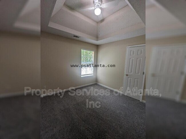 Building Photo - 600 Gonzaga Cir