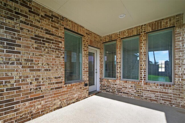 Building Photo - 10730 Aquila Star Dr