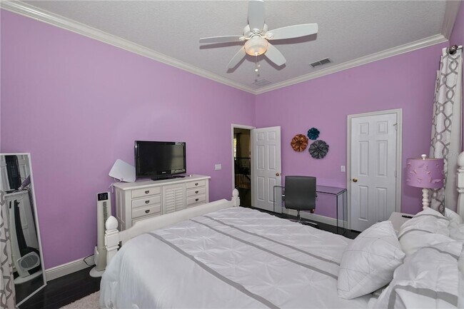 Building Photo - 14551 Cedar Branch Way