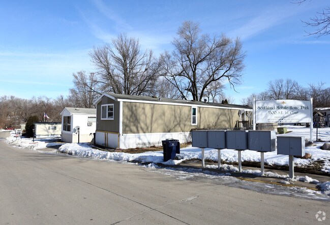 Building Photo - Southland Mobile Home Pak