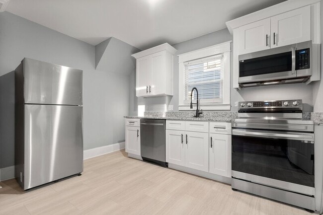 Building Photo - 2007 Westover Ave