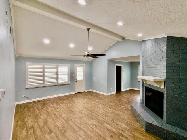 Building Photo - 7710 Colony Dr