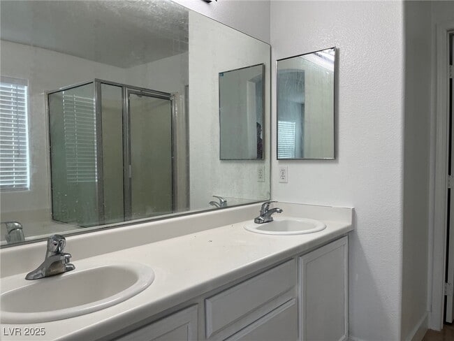 Building Photo - 2609 Calico Hearts Ct