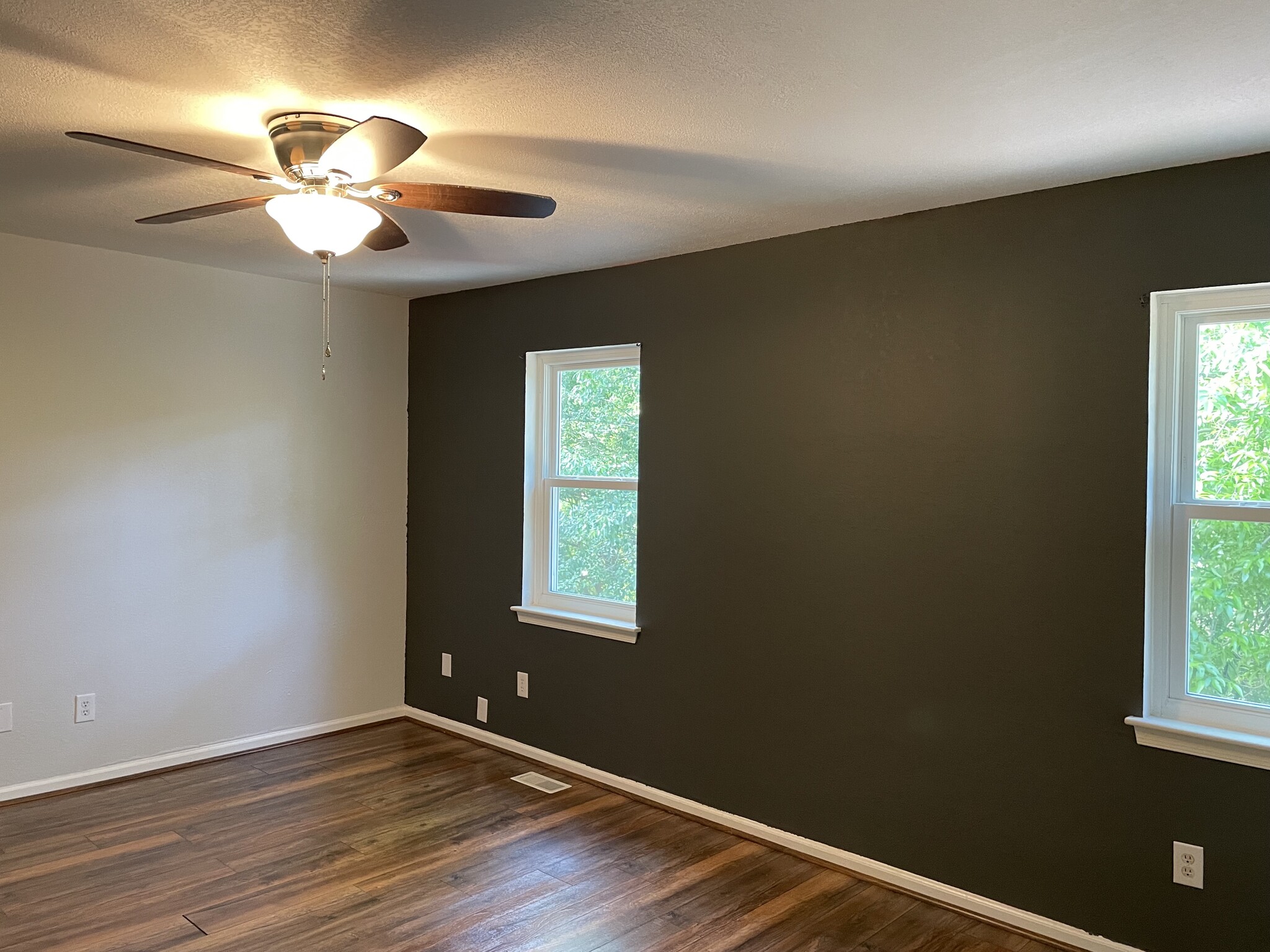 Primary Bedroom - 662 Biltmore Dr