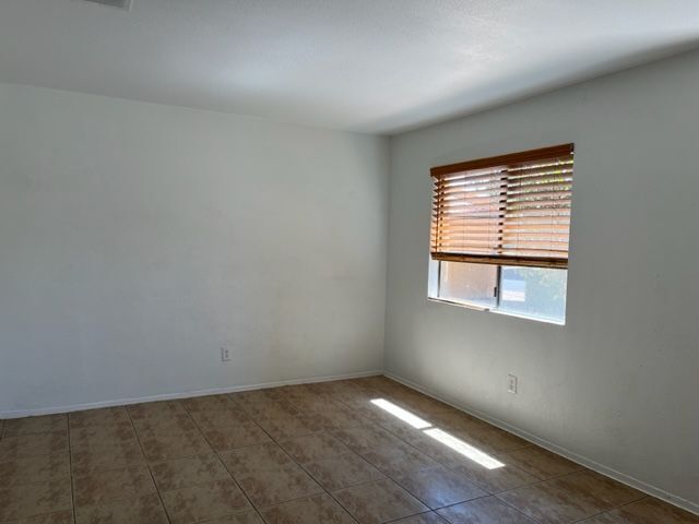 Building Photo - 3511 E Baseline Rd