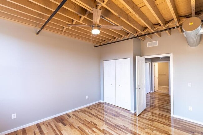 Building Photo - 116 N 4th St
