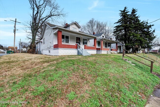 Building Photo - 1721 Wilson Ave