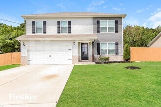 Building Photo - 307 Amit St