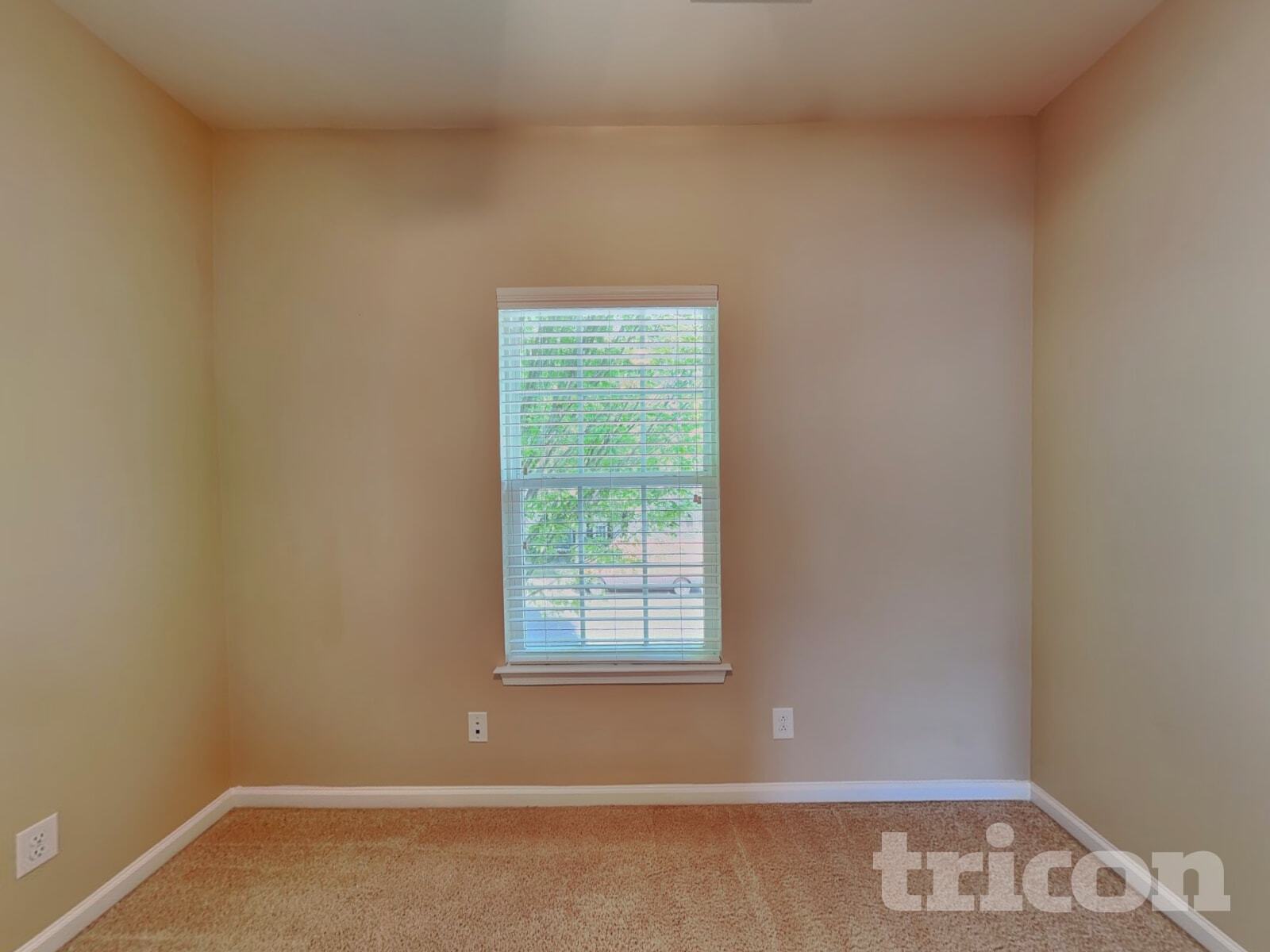 Building Photo - 22351 Market St