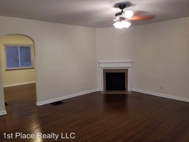 Building Photo - 1999 Elmwood Ave