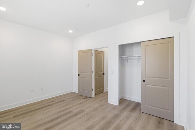 Building Photo - 2532 N 11th St