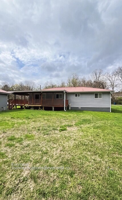 Building Photo - Beautiful 3 Bed and 2 Bath Home in Rossville
