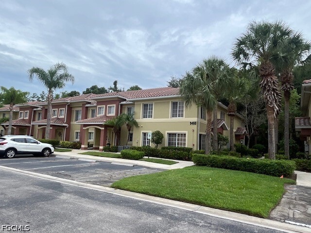 Building Photo - 9460 Ivy Brook Run