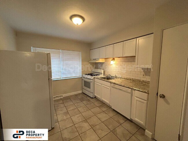 Building Photo - 440 Eichelberger St