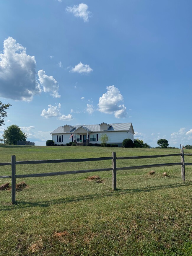 Primary Photo - 149 Bowen Farm Rd