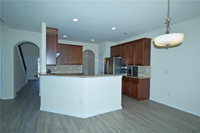 Building Photo - 3094 Tofte Dr
