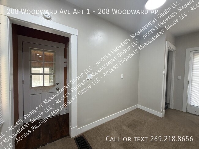 Building Photo - 208 Woodward Ave