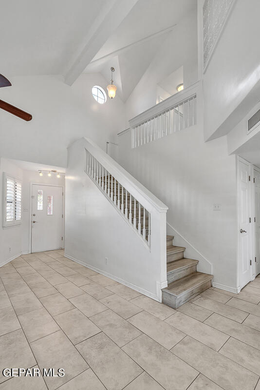 Building Photo - 1049 Desierto Luna St