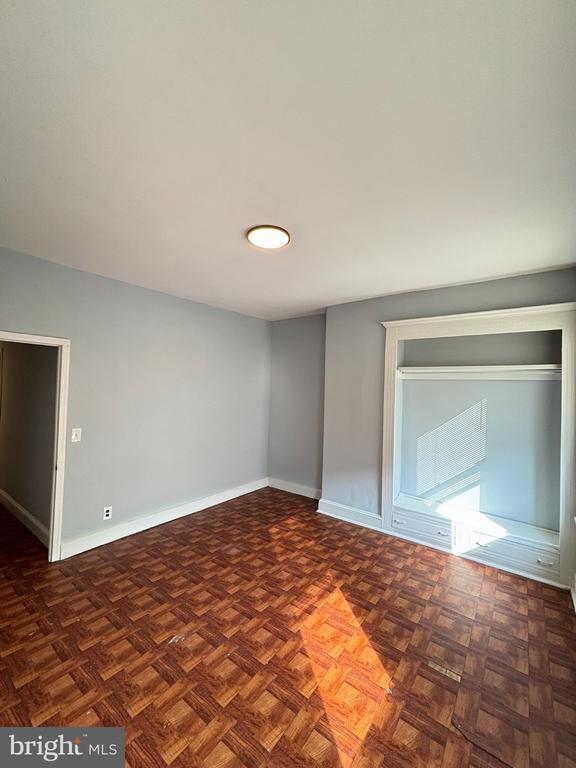 Building Photo - 2054 Bellmore St