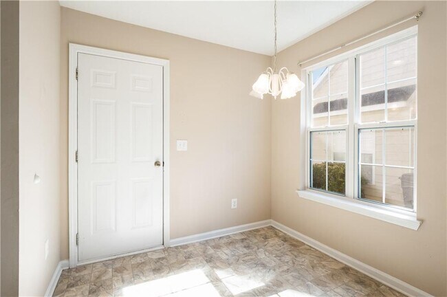 Building Photo - 4209 Zephyrhills Dr